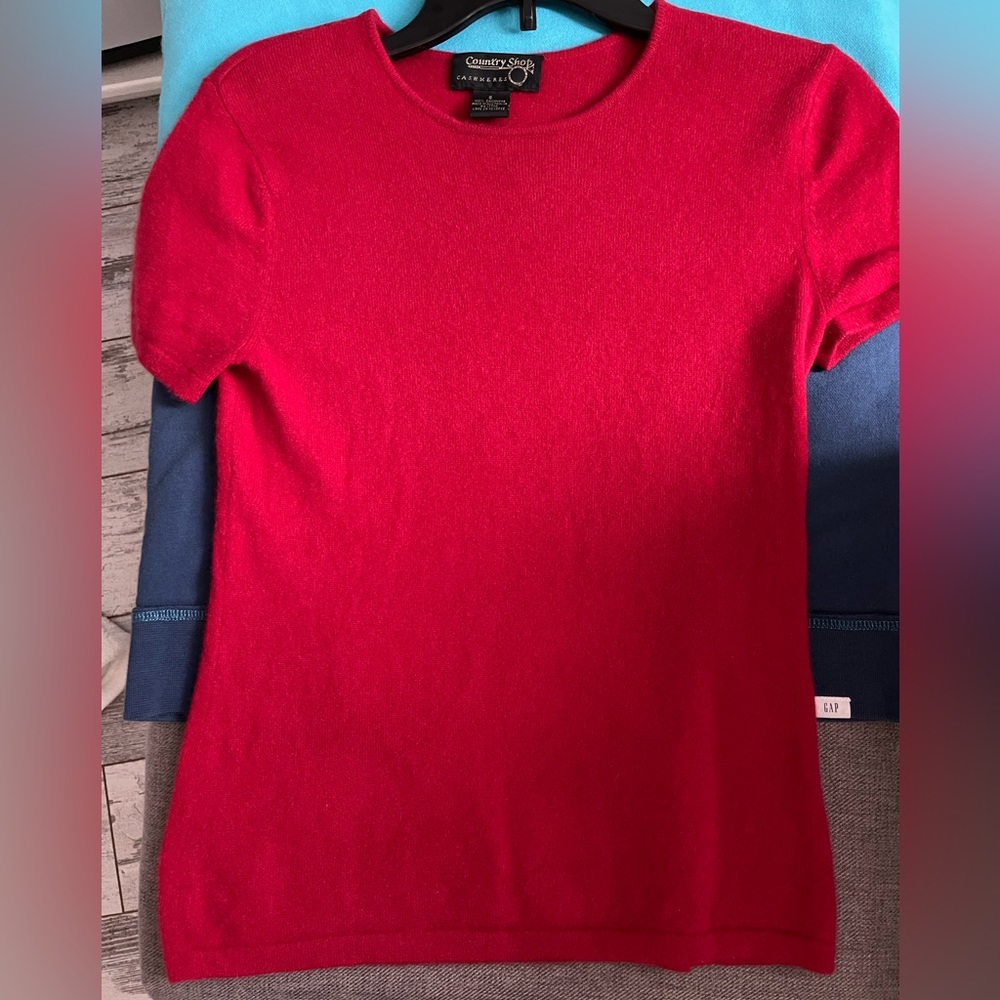 Cashmere short sleeve blouse